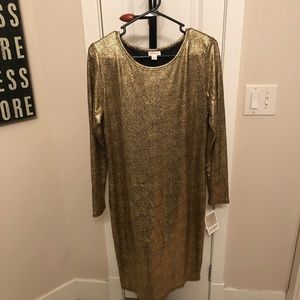 NWT Gold Elegant Lularoe Debbie (L)